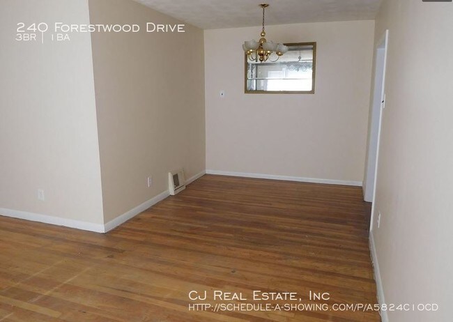 Foto del edificio - 240 Forestwood Dr