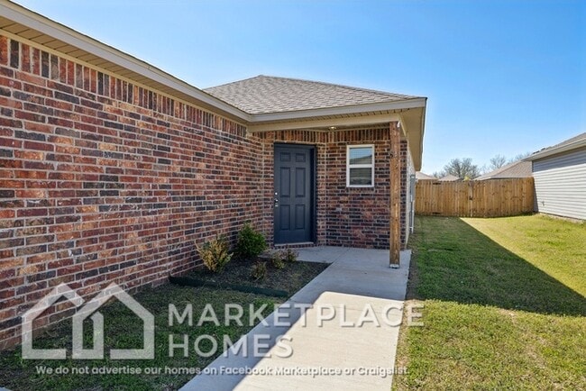 Foto del edificio - 981 E Starling St