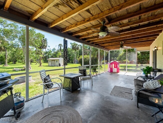 Building Photo - 5300 Cypress Ln