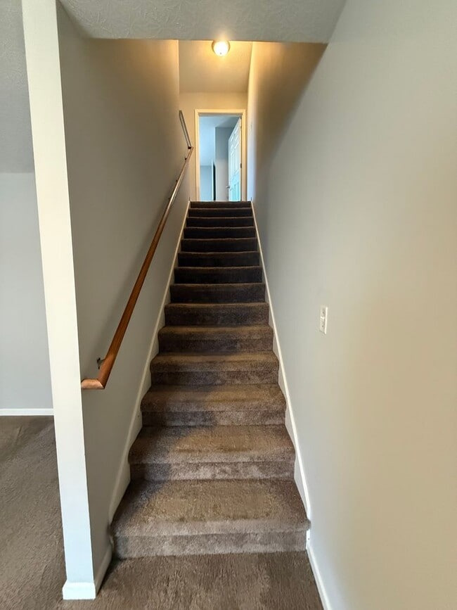 Building Photo - Upper Stone Apartments