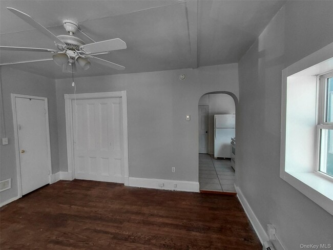 Building Photo - 101 Elmendorf St