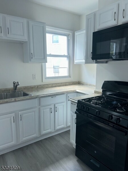 Foto del edificio - 678 Grove St