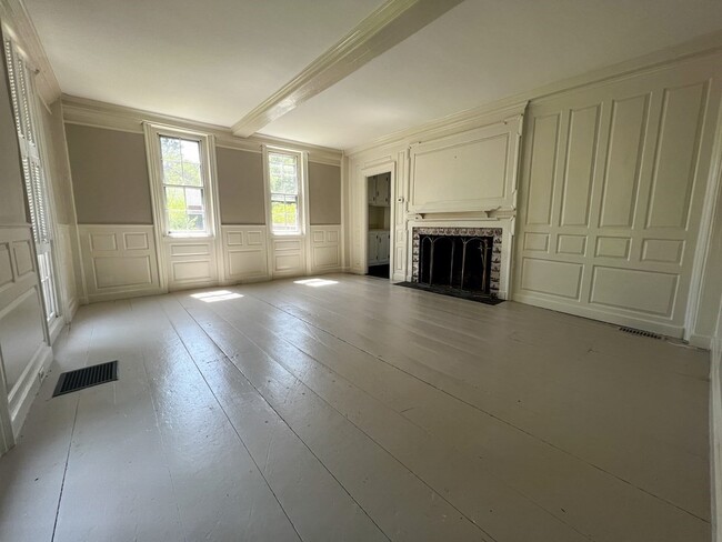 Foto del edificio - 891 Washington St