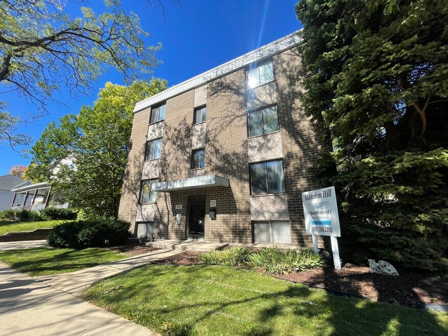 134 E Johnson