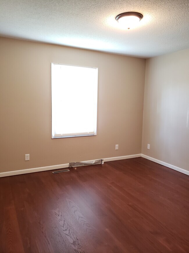 Foto del edificio - 1521 N Dakota Ave