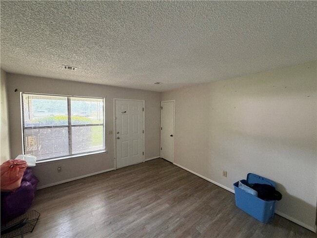 Photo - 1657 W Pleasant Grove Road Unit C Apartment