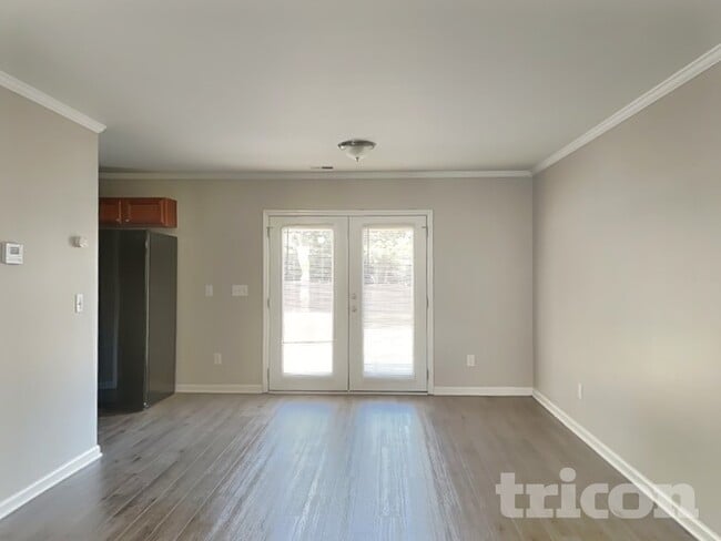 Foto del edificio - 153 Chesterbrook Ln