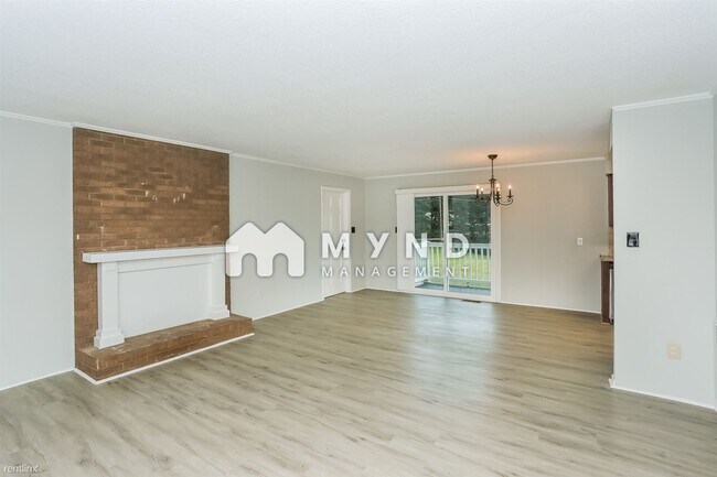 Building Photo - 3 br, 2 bath House - 139 Edgeway Rd