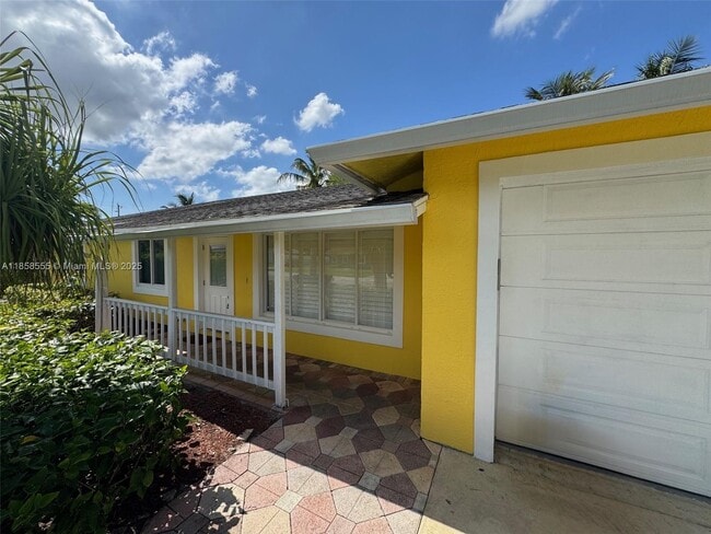Foto del edificio - 3170 Buccaneer Rd