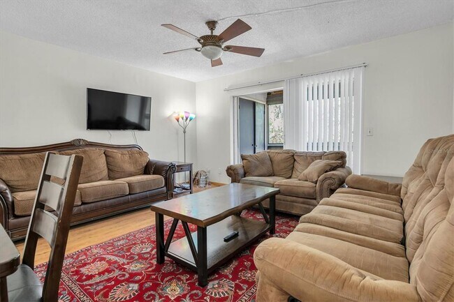 Building Photo - 7505 Pitch Pine Cir