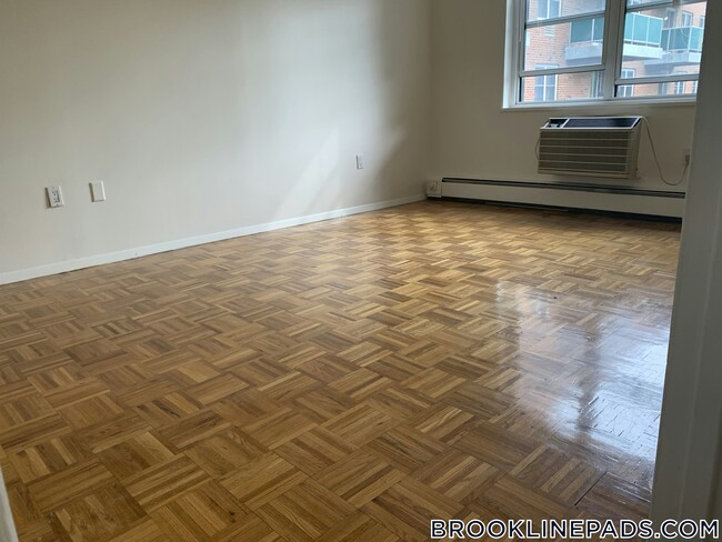 Foto del edificio - 175 Freeman St