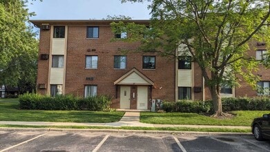 Building Photo - 17 Parkside Ct