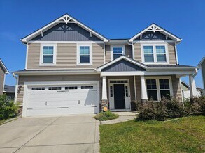 Building Photo - 533 Stonebriar Ave
