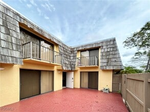 Building Photo - 1607 Park Meadows Dr