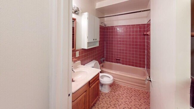 Foto del edificio - 839 Tappan-839-2