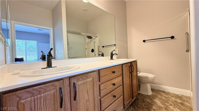 Building Photo - 2354 Amana Dr