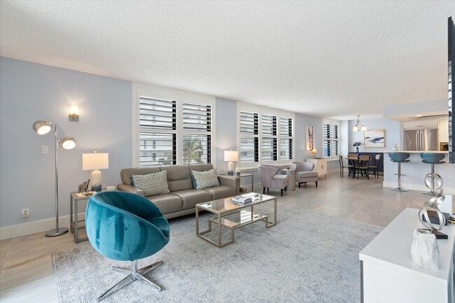 Building Photo - 3115 S Ocean Blvd