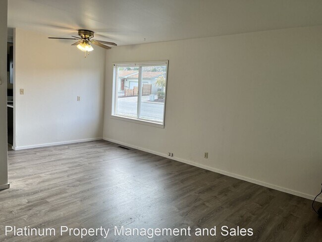 Building Photo - 2 br, 1 bath House - 1263 Montana St