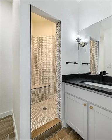 Building Photo - 800 S Welch St