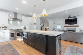 Building Photo - 3311 Acklen Ave