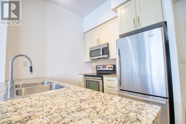 Photo du bâtiment - 4065 Brickstone Mews