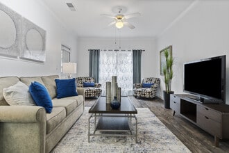 Building Photo - Vineyard Springs