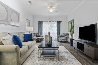 Building Photo - Vineyard Springs