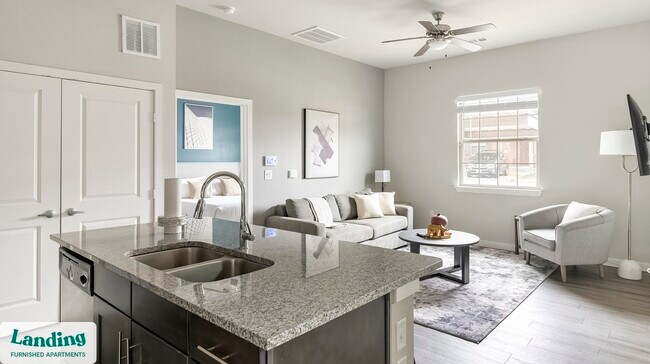 Foto del edificio - 8200 Clarksprings Dr