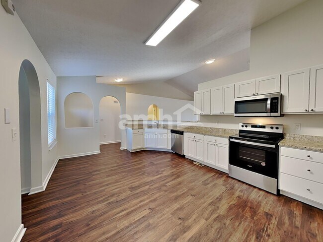 Foto del edificio - 7037 Crescent Boat Ln