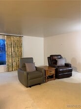 Building Photo - 40 Sweetwood Dr N