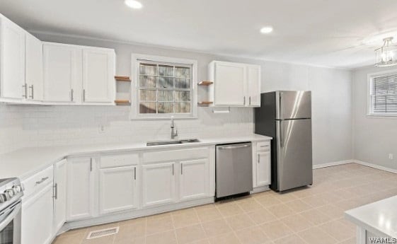 Building Photo - 1000 Jacque Cir