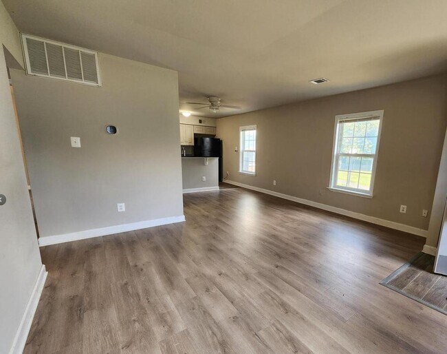 Foto del edificio - 3321 Chester Grove Rd