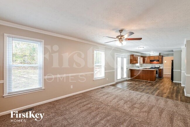 Foto del edificio - 1817 Emerson Lake Cir