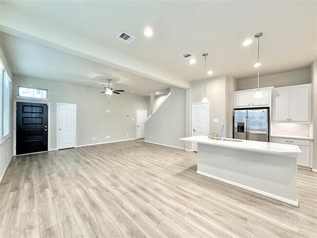 Foto del edificio - 16215 Rattlesnake Run Trail