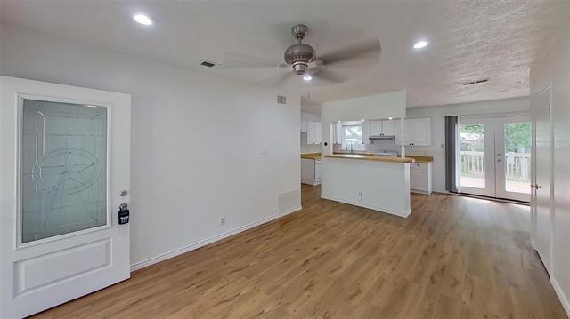 Building Photo - 808 Blanton Dr