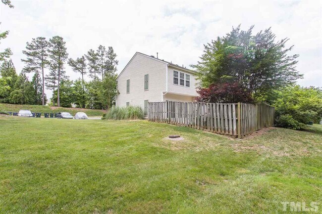 Building Photo - 113 Sterling Oaks Ct