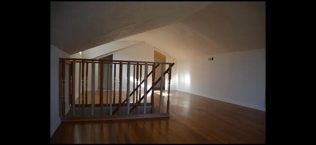Building Photo - READY TO MOVE?? $500.00 OFF YOUR 1ST FULL ...