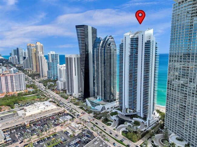 Foto del edificio - 17001 Collins Ave