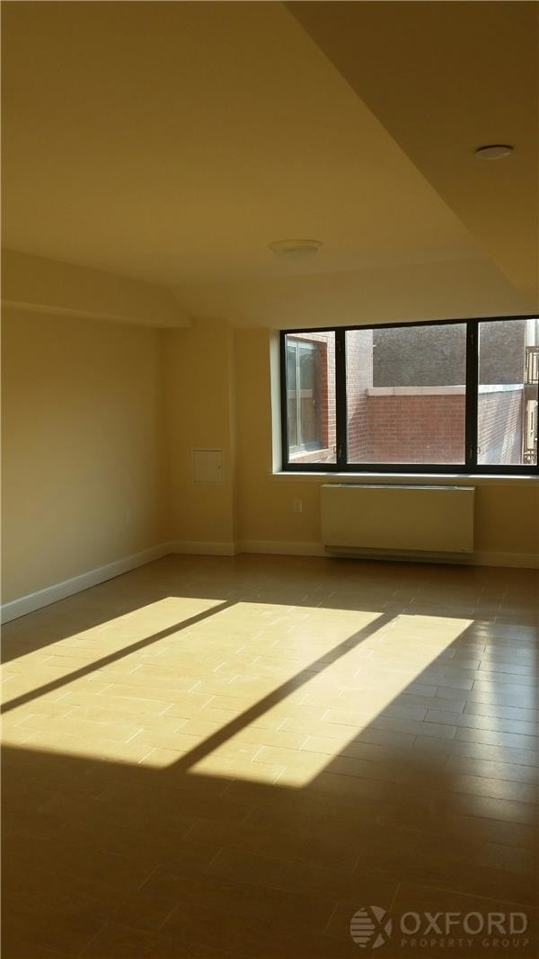 Building Photo - 393 Lefferts Avenue
