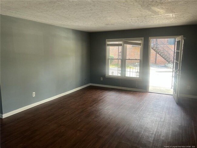 Building Photo - 3207 Tallywood Dr