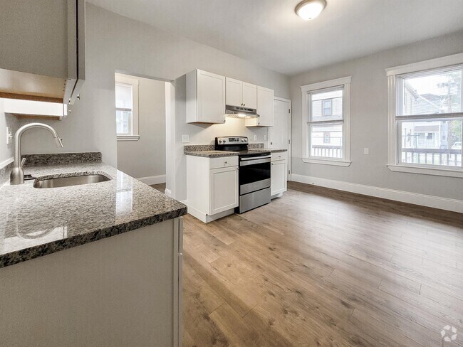 Building Photo - 108 Callender St