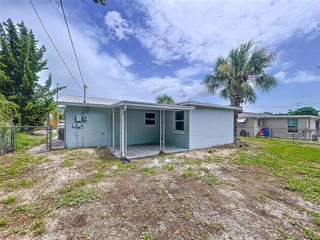 Foto del edificio - 4326 Westwood Dr