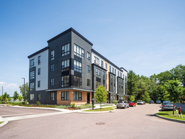 Foto del edificio - 339 Garden Street Apartments