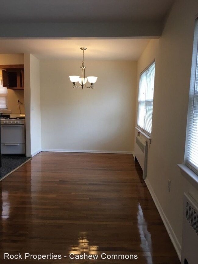 Building Photo - 53 Bross Pl