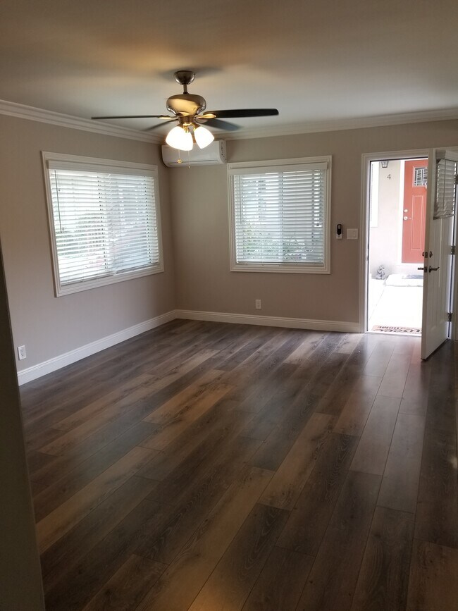 Livingroom - 145 E Sierra Madre Blvd
