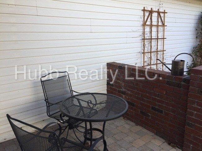 Foto del edificio - 4230 Sierra Madre Dr