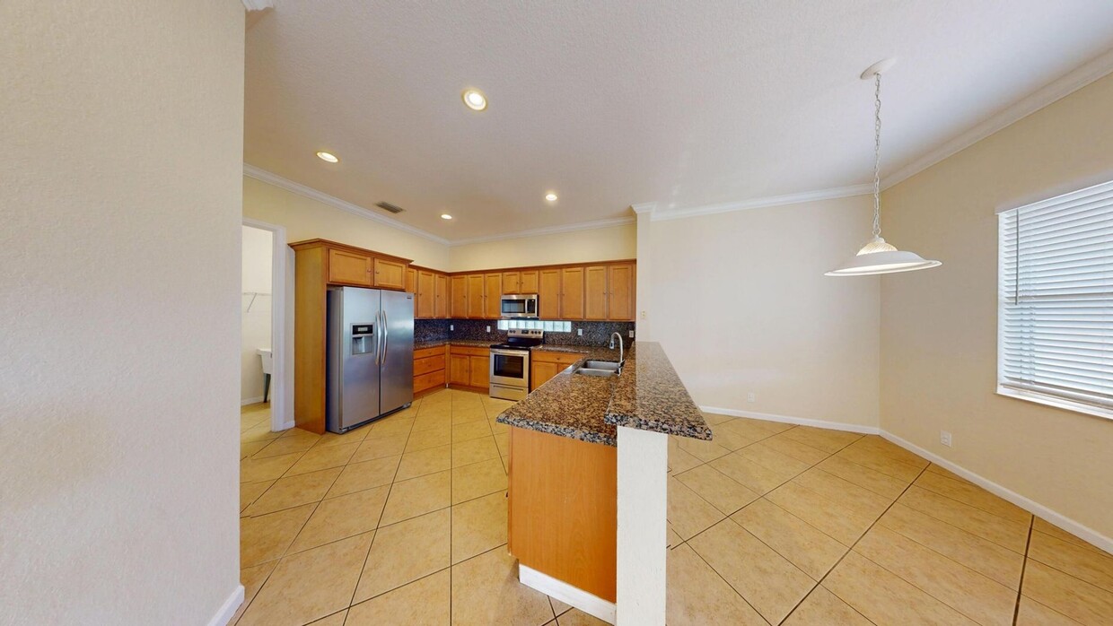 Photo - 1007 Grove Park Circle