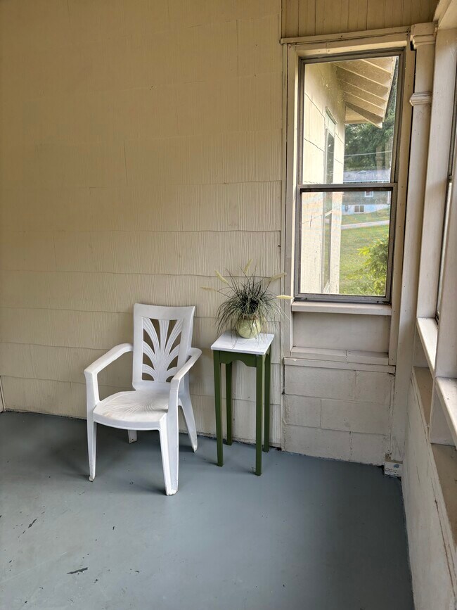 Foto del edificio - 907 S Johnson St