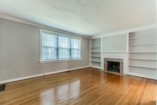 Building Photo - (292) 7366 Pershing