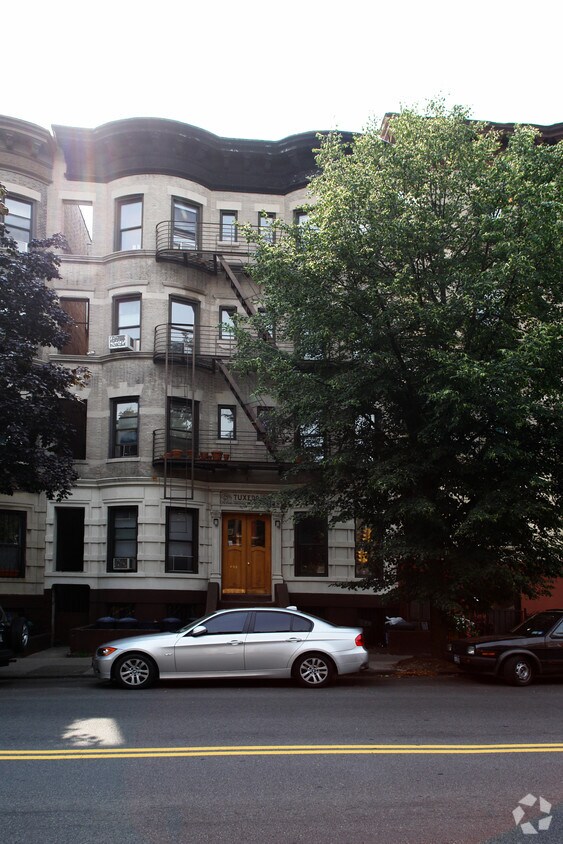 Building Photo - 403 6th Ave